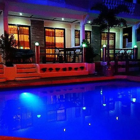 Sabang Inn Beach Resort Пуерто-Галера Екстер'єр фото